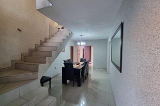 5 Bedroom Property for Sale in The Orchards Gauteng