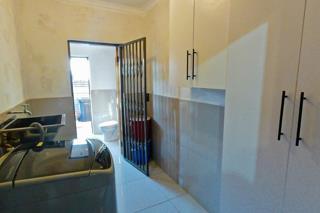5 Bedroom Property for Sale in The Orchards Gauteng
