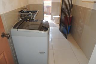 5 Bedroom Property for Sale in The Orchards Gauteng