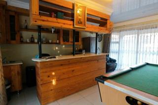 5 Bedroom Property for Sale in The Orchards Gauteng