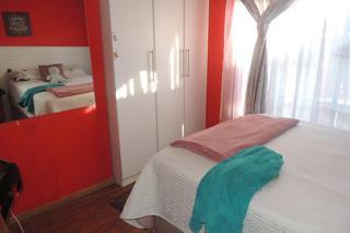 5 Bedroom Property for Sale in The Orchards Gauteng