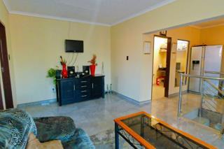 5 Bedroom Property for Sale in The Orchards Gauteng