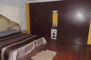 5 Bedroom Property for Sale in The Orchards Gauteng