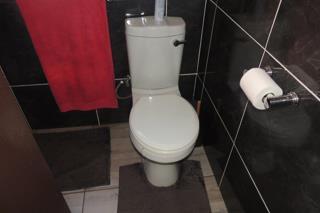 5 Bedroom Property for Sale in The Orchards Gauteng