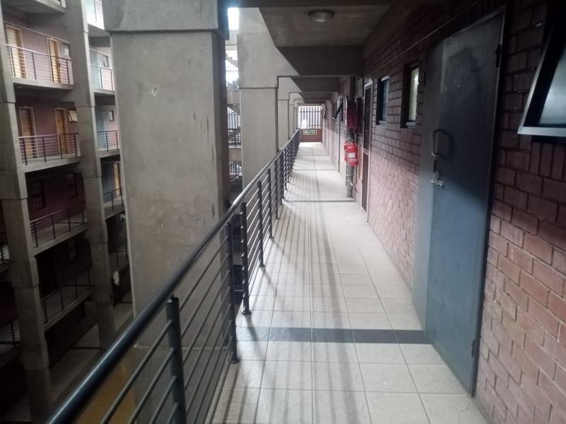 1 Bedroom Property for Sale in Auckland Park Gauteng