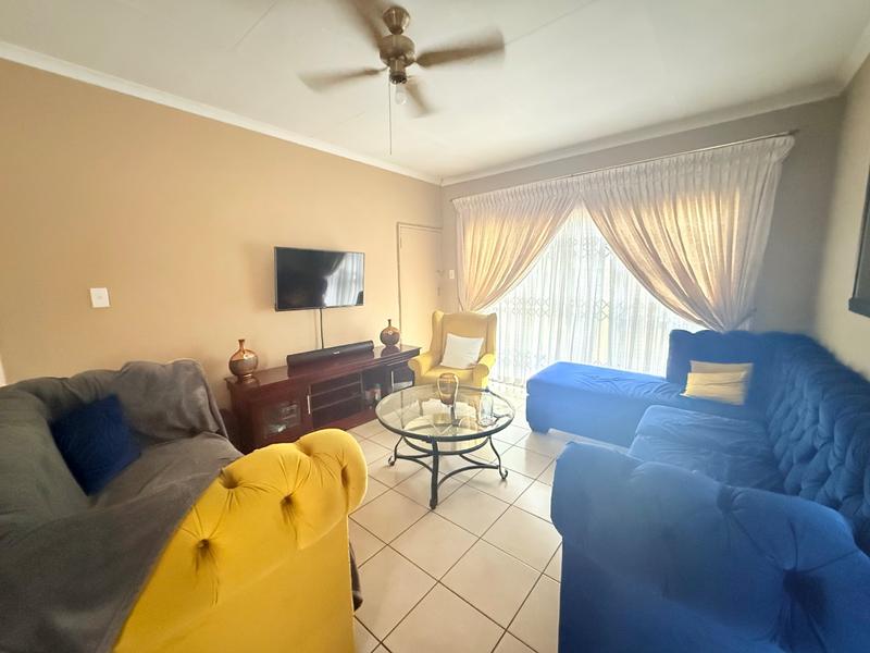 4 Bedroom Property for Sale in Vanderbijlpark CW 3 Gauteng