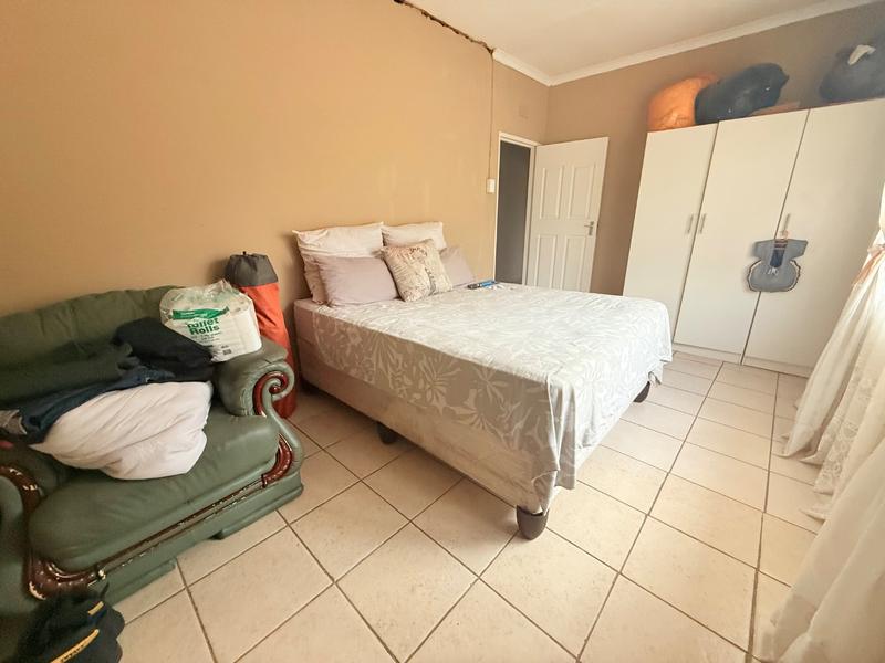 4 Bedroom Property for Sale in Vanderbijlpark CW 3 Gauteng