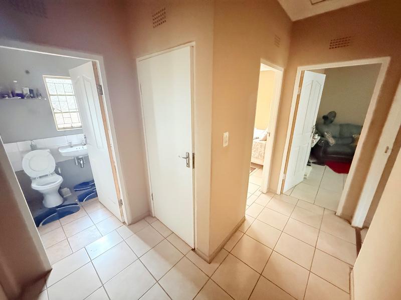 4 Bedroom Property for Sale in Vanderbijlpark CW 3 Gauteng