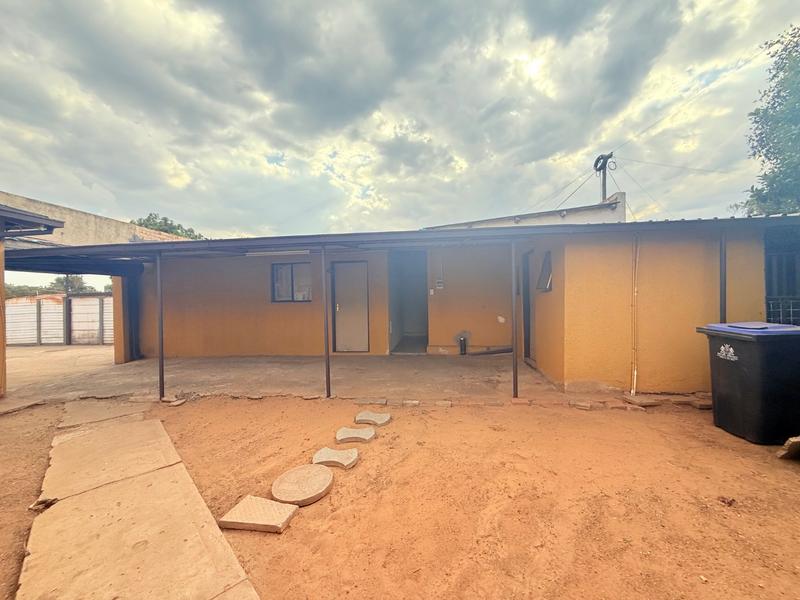 4 Bedroom Property for Sale in Vanderbijlpark CW 3 Gauteng