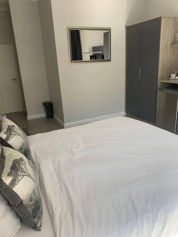 1 Bedroom Property for Sale in Morningside Gauteng