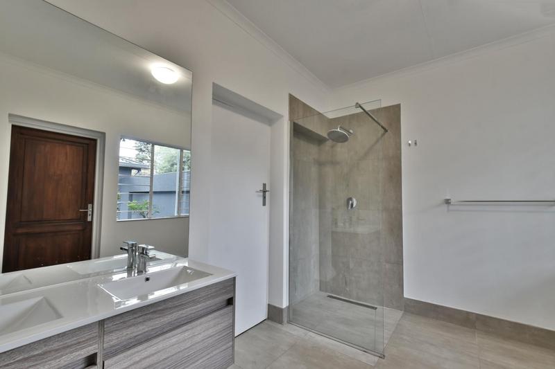 7 Bedroom Property for Sale in Orchards Gauteng