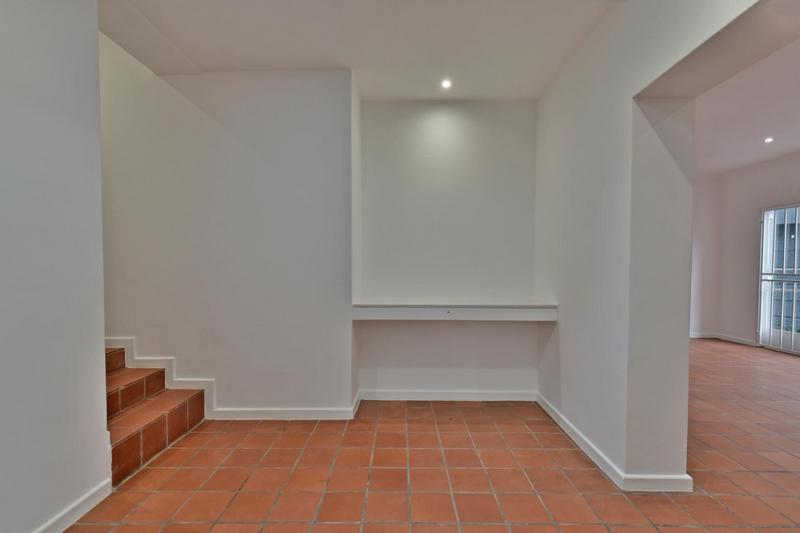 7 Bedroom Property for Sale in Orchards Gauteng