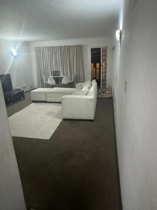 To Let 2 Bedroom Property for Rent in Ferndale Gauteng