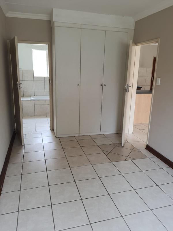To Let 1 Bedroom Property for Rent in Silver Lakes Gauteng