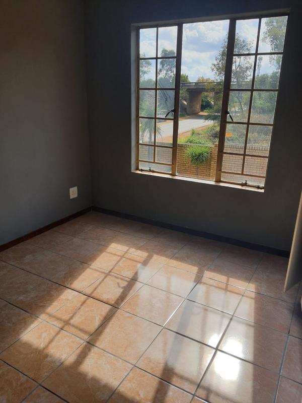 2 Bedroom Property for Sale in Equestria Gauteng