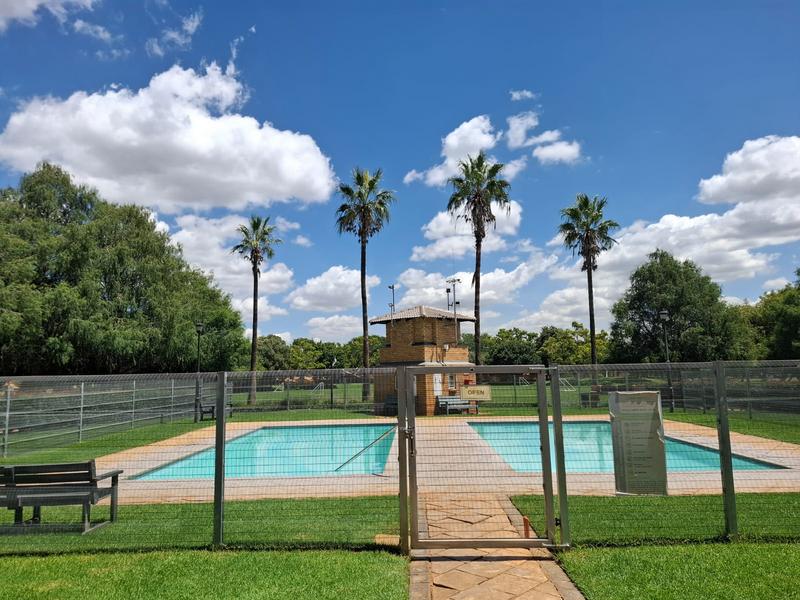 2 Bedroom Property for Sale in Equestria Gauteng