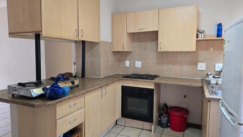 2 Bedroom Property for Sale in Annlin-wes Gauteng