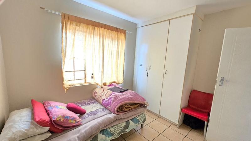 2 Bedroom Property for Sale in Annlin-wes Gauteng