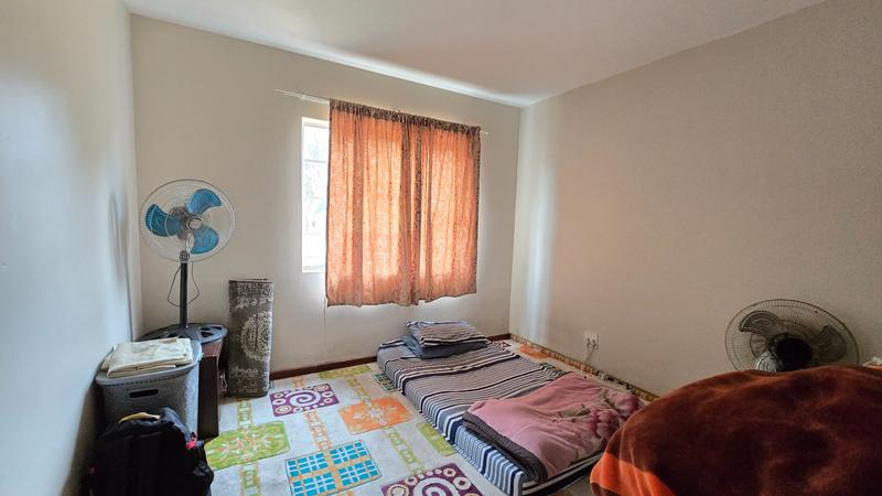 2 Bedroom Property for Sale in Annlin-wes Gauteng