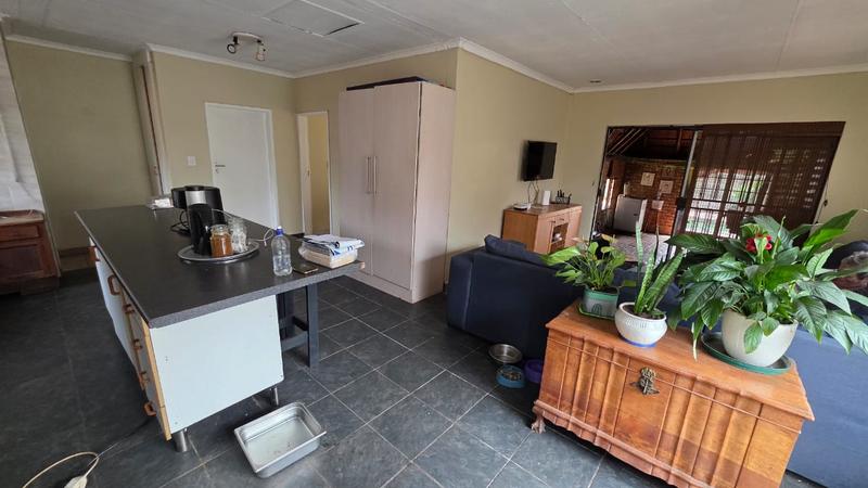 2 Bedroom Property for Sale in Doornpoort Gauteng