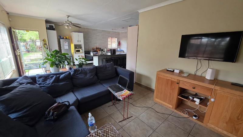 2 Bedroom Property for Sale in Doornpoort Gauteng
