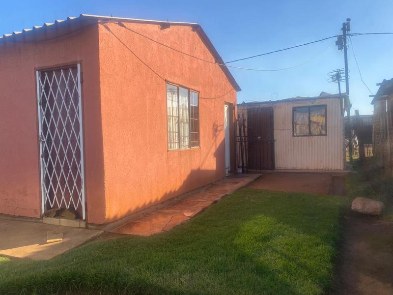 2 Bedroom Property for Sale in Daveyton Gauteng