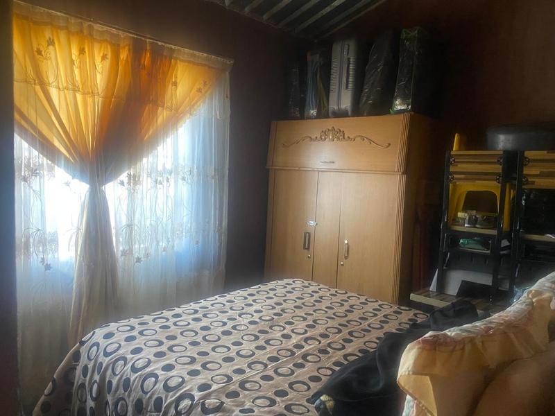 2 Bedroom Property for Sale in Daveyton Gauteng