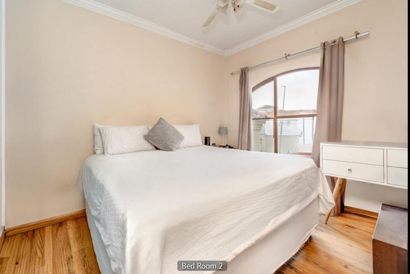 1 Bedroom Property for Sale in River Club Gauteng