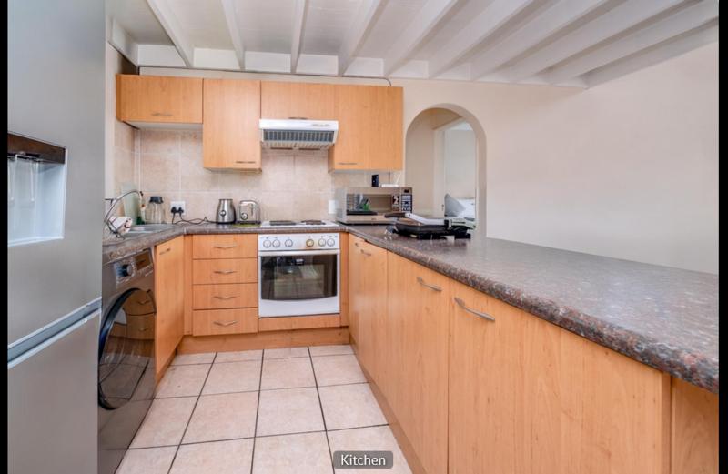 1 Bedroom Property for Sale in River Club Gauteng