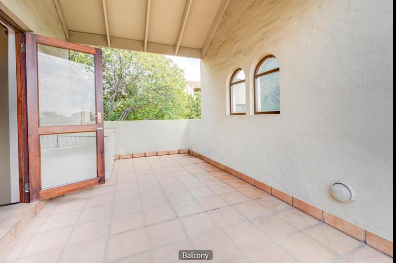 1 Bedroom Property for Sale in River Club Gauteng