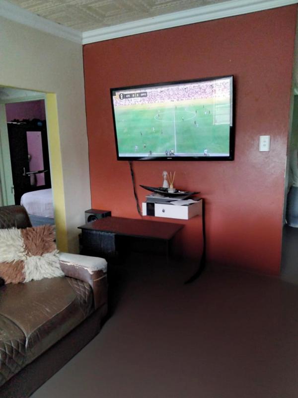 2 Bedroom Property for Sale in Jabulani Gauteng