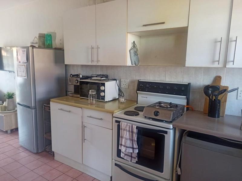 2 Bedroom Property for Sale in Suideroord Gauteng