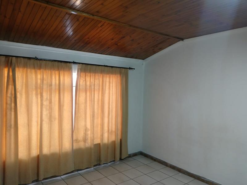 To Let 3 Bedroom Property for Rent in Claremont Gauteng