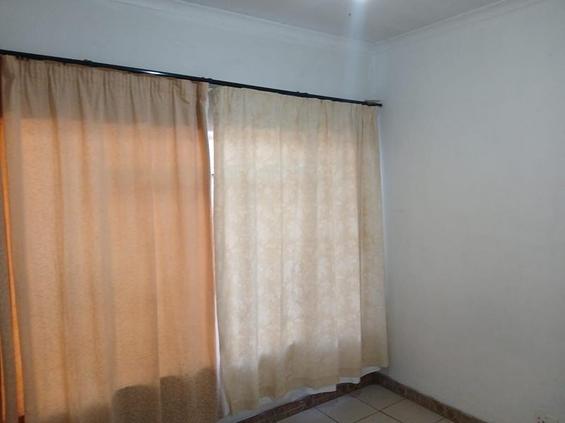 To Let 3 Bedroom Property for Rent in Claremont Gauteng