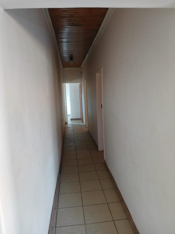 To Let 3 Bedroom Property for Rent in Claremont Gauteng
