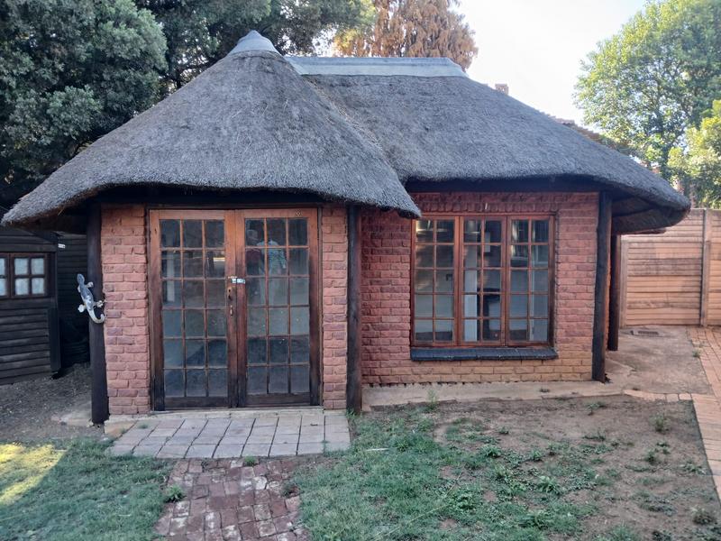 To Let 3 Bedroom Property for Rent in Claremont Gauteng