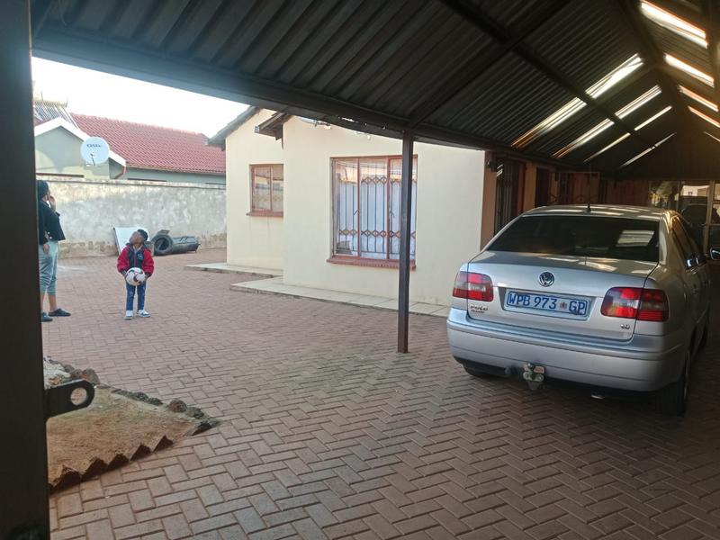 3 Bedroom Property for Sale in Vosloorus Gauteng