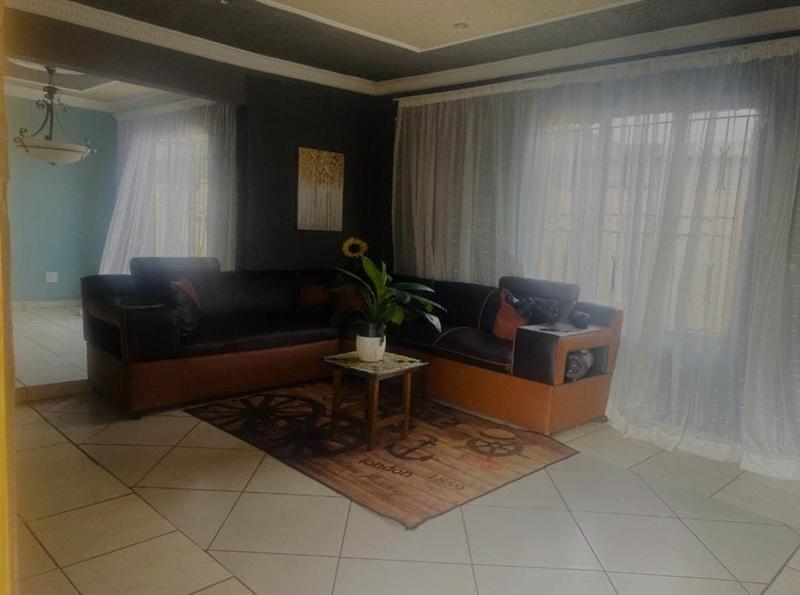 3 Bedroom Property for Sale in Vosloorus Ext 6 Gauteng