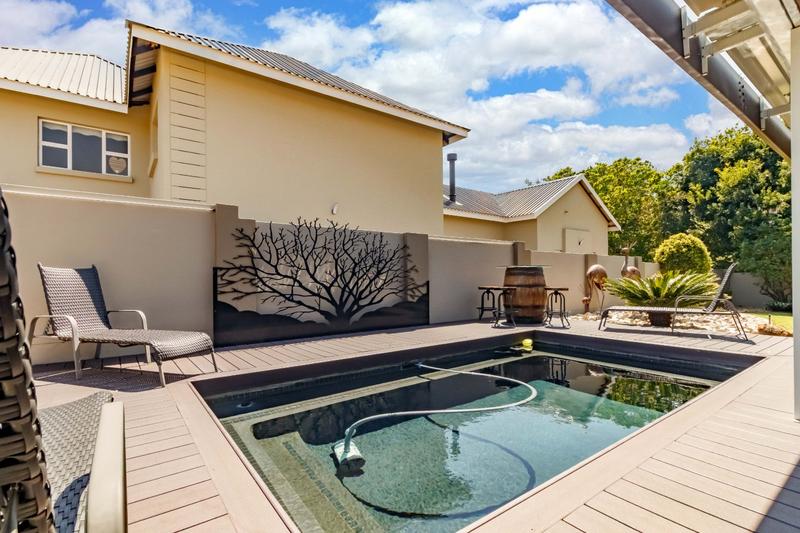 4 Bedroom Property for Sale in Midstream Estate Gauteng