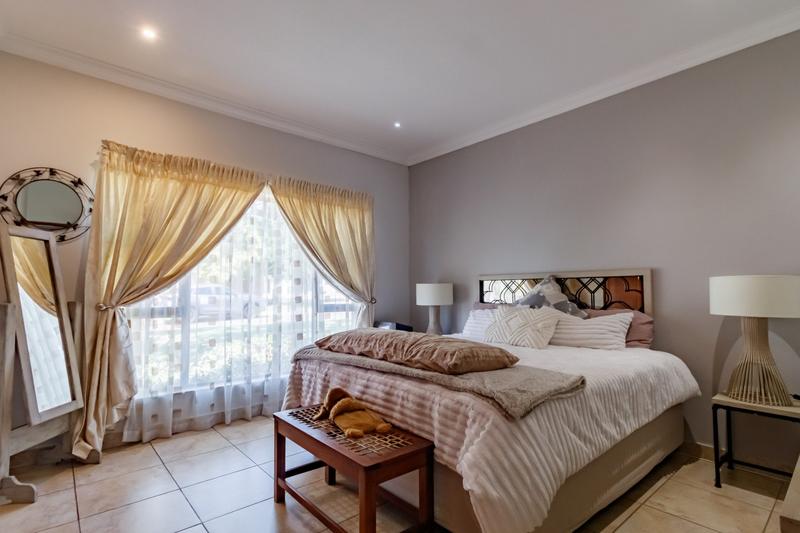 4 Bedroom Property for Sale in Midstream Estate Gauteng