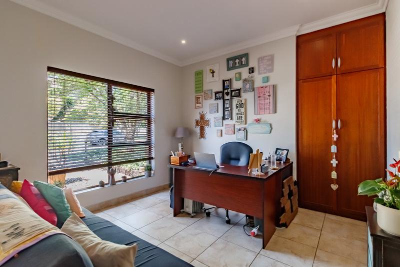 4 Bedroom Property for Sale in Midstream Estate Gauteng