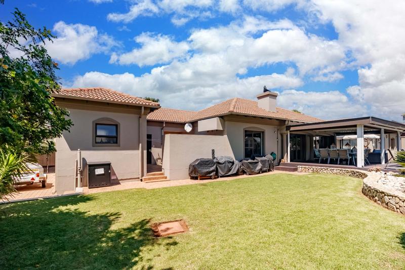 4 Bedroom Property for Sale in Midstream Estate Gauteng