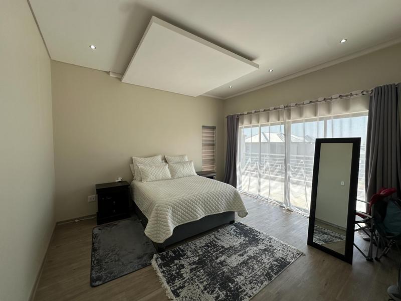 To Let 4 Bedroom Property for Rent in Louwlardia Gauteng