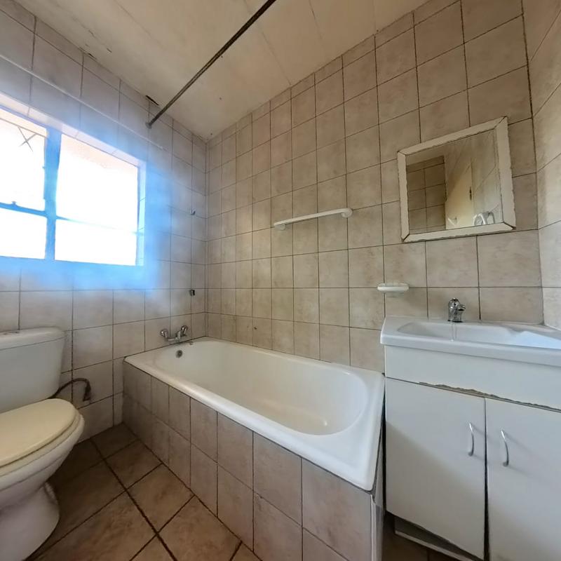 2 Bedroom Property for Sale in Croydon Gauteng