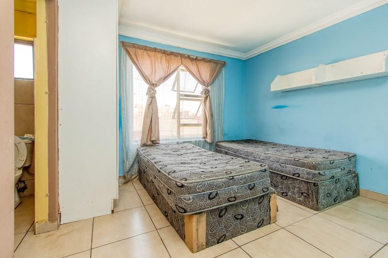 15 Bedroom Property for Sale in Pimville Zone 7 Gauteng