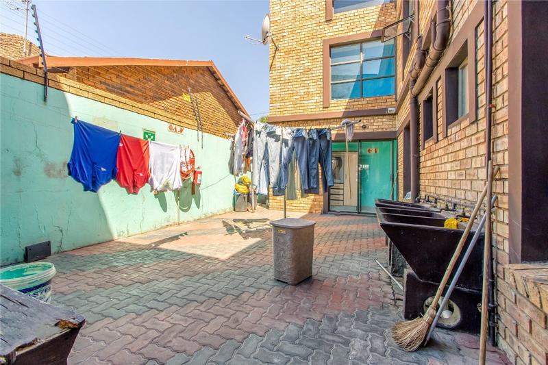 15 Bedroom Property for Sale in Pimville Zone 7 Gauteng