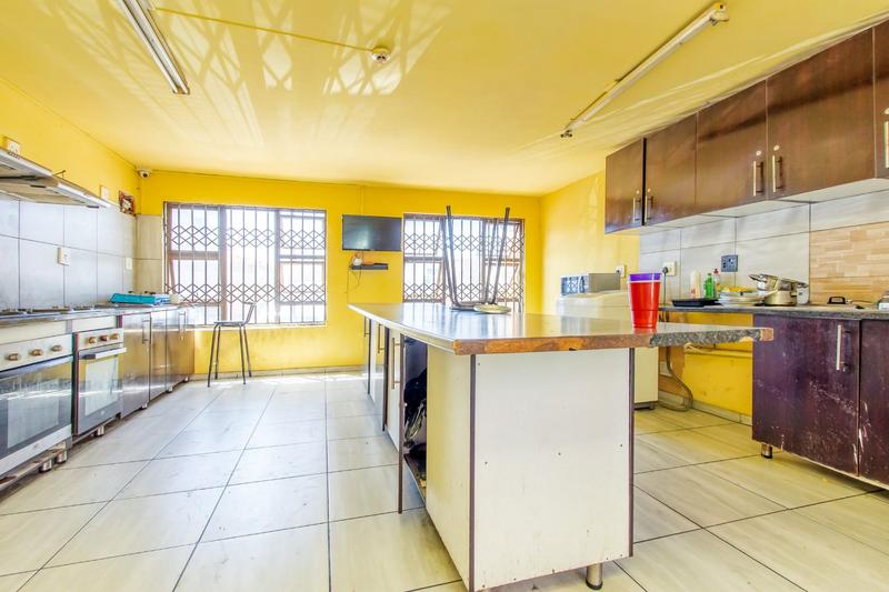 15 Bedroom Property for Sale in Pimville Zone 7 Gauteng