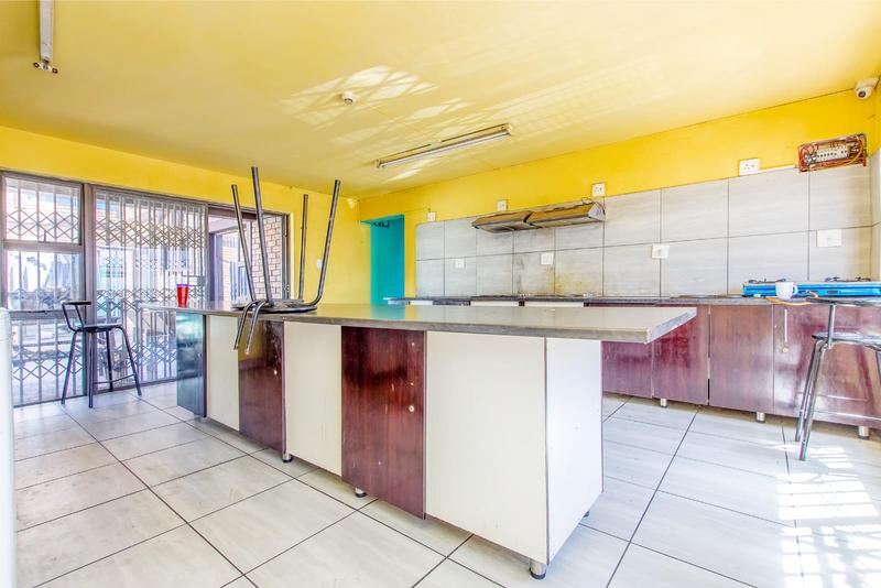 15 Bedroom Property for Sale in Pimville Zone 7 Gauteng