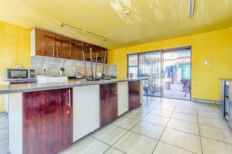 15 Bedroom Property for Sale in Pimville Zone 7 Gauteng