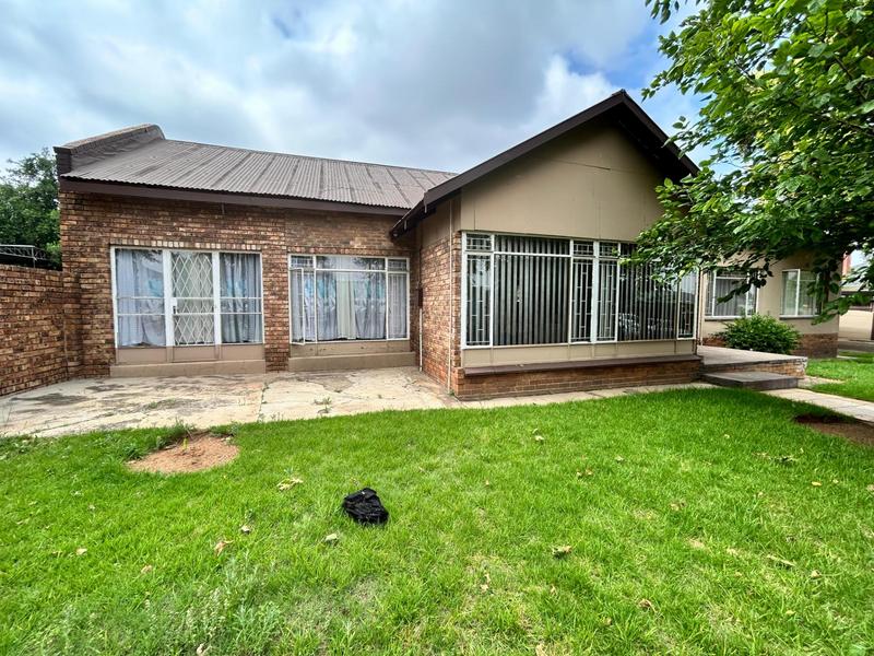 5 Bedroom Property for Sale in Brakpan Gauteng